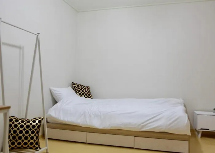 Avengers House Gwanak No. 2 게스트하우스 서울특별시